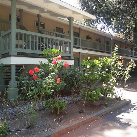 El Bonita Motel Сент-Хелина Экстерьер фото