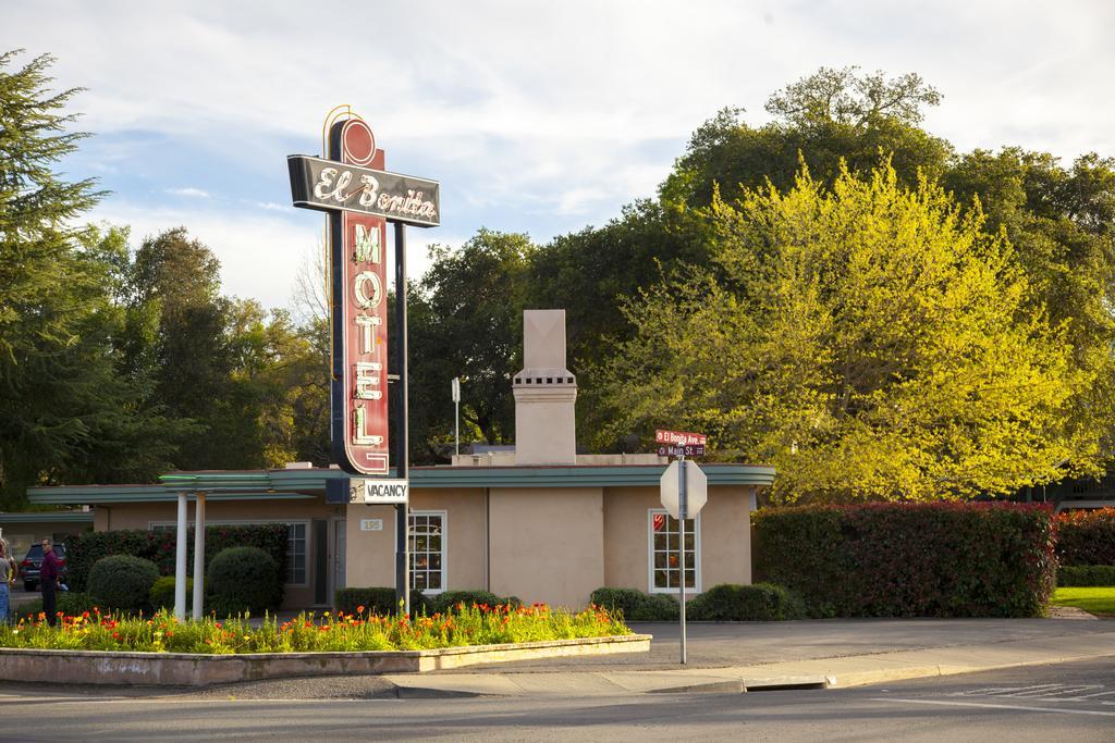El Bonita Motel Сент-Хелина Экстерьер фото