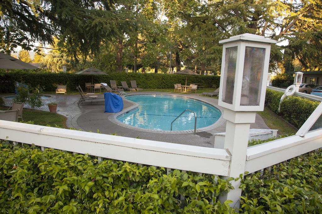 El Bonita Motel Сент-Хелина Экстерьер фото